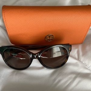 Tory Burch 55mm polarized sunglasses